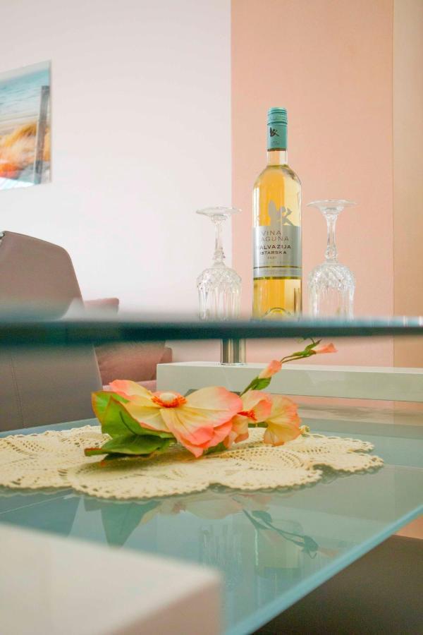 Apartments Mm Подстрана Екстериор снимка