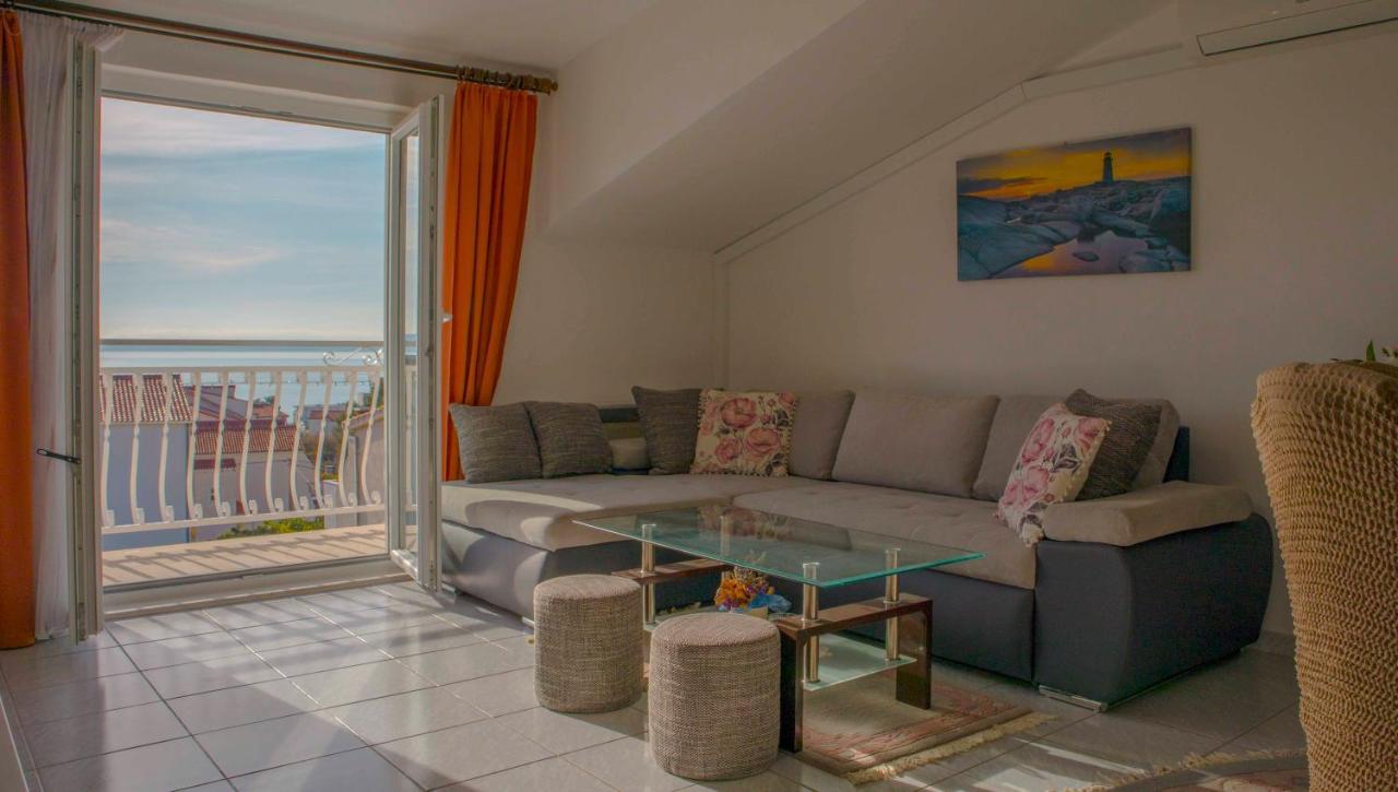 Apartments Mm Подстрана Екстериор снимка